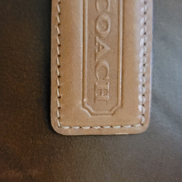 BNWT Coach #F13729 Soho White/Camel Leather Pleated Flap Bag - Picture 4 of 8